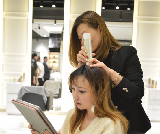 德研丝秀发焕能修护液,德研丝晒出护发新次元