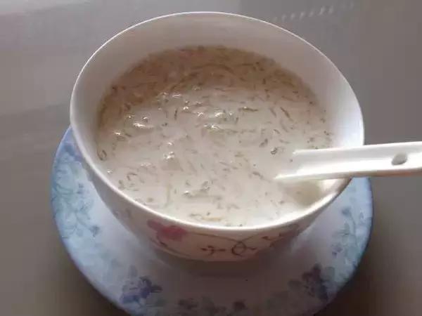 怀孕吃燕窝和胶原蛋白哪个好,怀孕吃燕窝与什么搭配适合