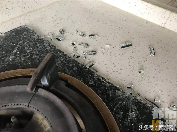 美的燃气灶面板炸裂怎么解决,如何防止燃气灶玻璃面板炸裂