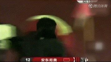 细数中国足坛*力暴**事件，谭望嵩扫堂腿，郑智上榜