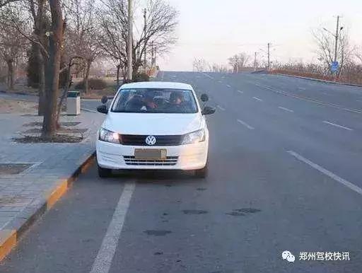 如何快速准确靠边停车,怎样简单精确的靠边停车