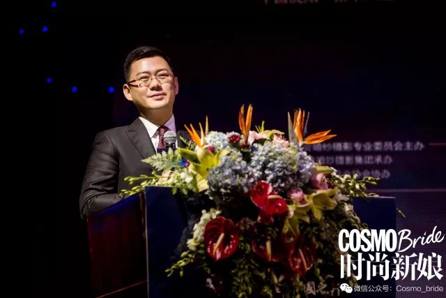 以爱之名为爱致敬,周强时尚经典