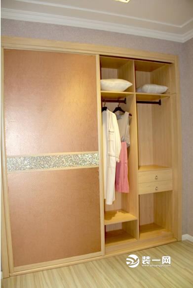 3人衣柜尺寸及内部设计尺寸,衣柜门板尺寸与内孔尺寸怎么计算