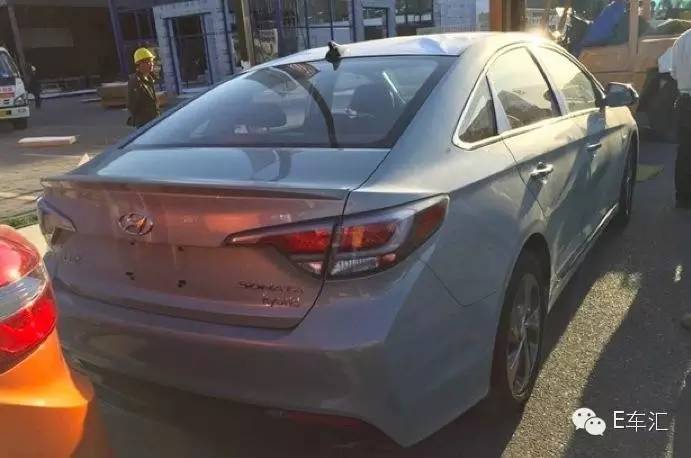 抢鲜看｜两个半小时充满电，索九混动版纯电续航35公里！