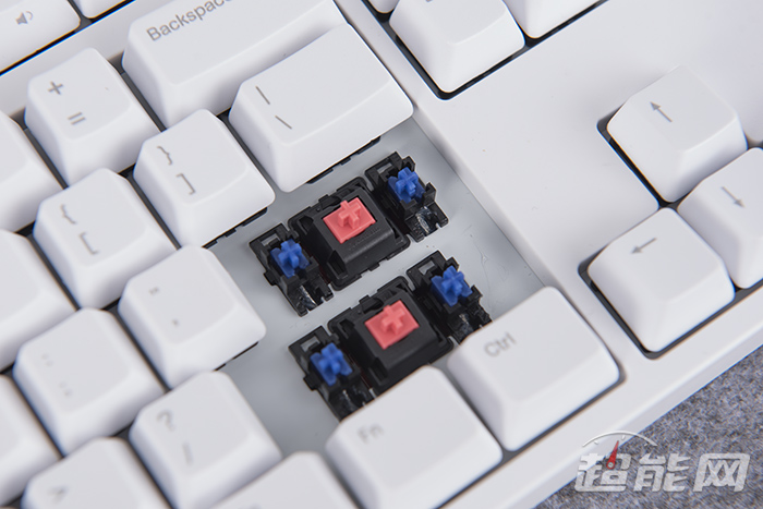 ikbcw200和c87区别,ikbc键盘r300和c87哪个好