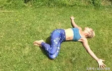 30分钟的流瑜伽增强免疫力,三个瑜伽体式让你的心静下来