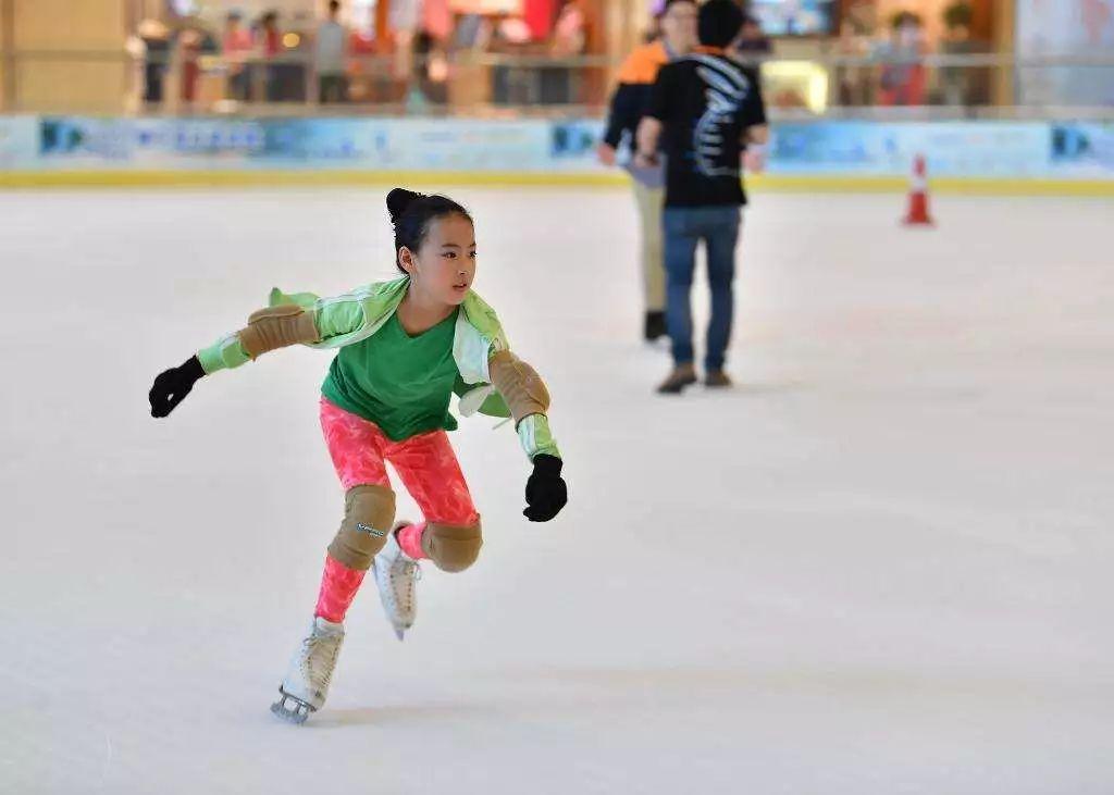 滑冰鞋你学不知道学哪种,滑冰鞋冰刀测评