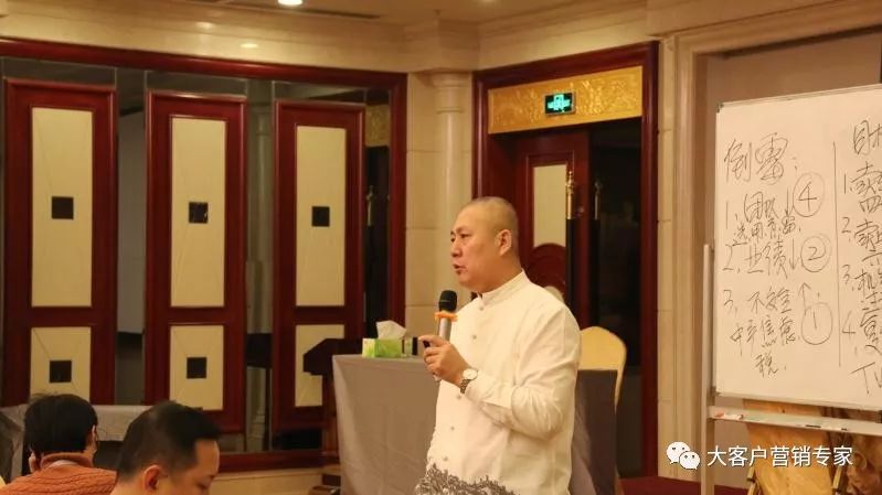 让客户无法拒绝的销售秘诀,做销售怎么才能让客户主动找你