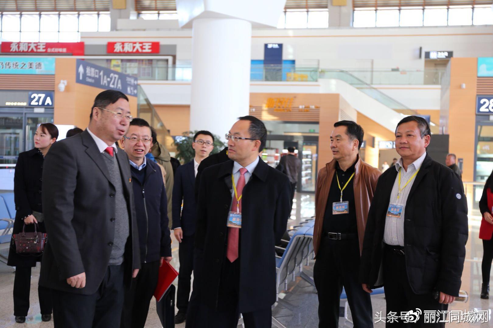 丽江到昆明的高铁正常通车吗,丽江到昆明高铁什么时候通车