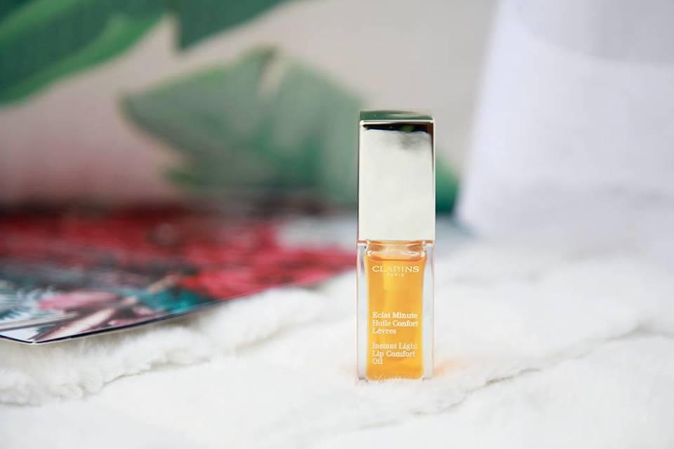 秋冬嘴唇干起皮怎么涂口红,嘴唇干燥起皮用什么口红好看