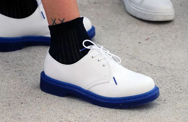 drmartens粉色鞋,drmartens夏季鞋