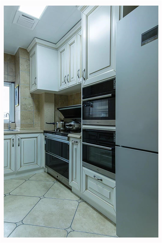 唐山法式装修风格效果图,唐山现代简美式装修风格实景案例