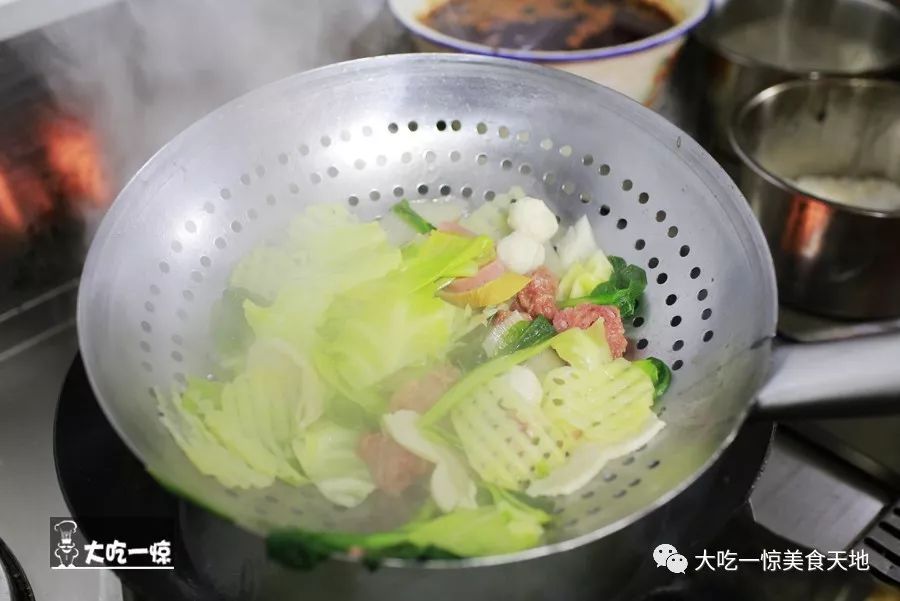 抚顺麻辣拌代表,抚顺麻辣拌是酸甜的吗