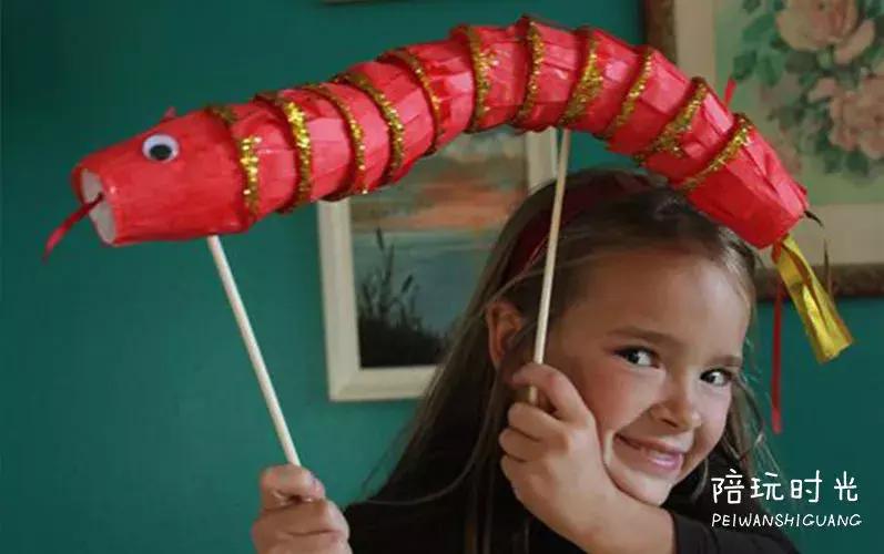 纸灯笼安装龙,纸筒鞭炮灯笼怎么折