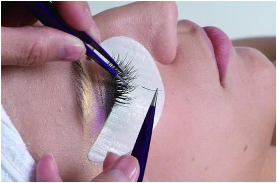 睫毛膏真的可以让睫毛变长吗,睫毛上涂茶叶水真的能变长吗