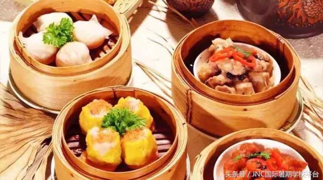 广州人暑期的快乐都在这里,听说广东人什么都吃怎么回复