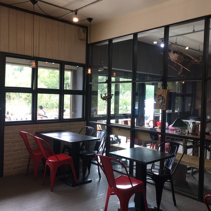 关上灯才意识到是黑夜,关上灯才知道它的魔力