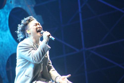 每天唱歌的几个小技巧,唱歌怎么才能打动人心