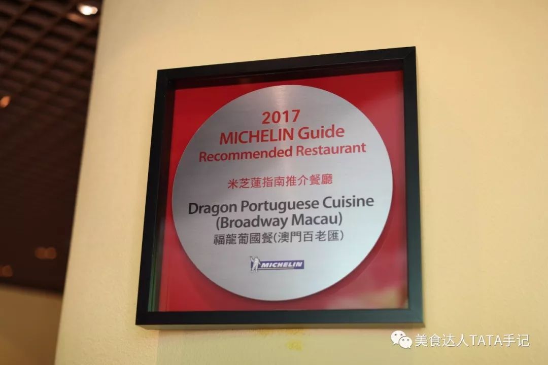 一不留神就掉进坑里,一不留神就会掉进一个大坑