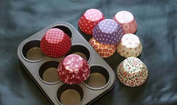 活底蛋糕模具怎么用,蛋糕模具烘焙教程