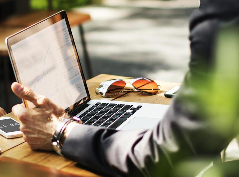 入门级电脑办公软件,办公用的笔记本电脑性价比高推荐