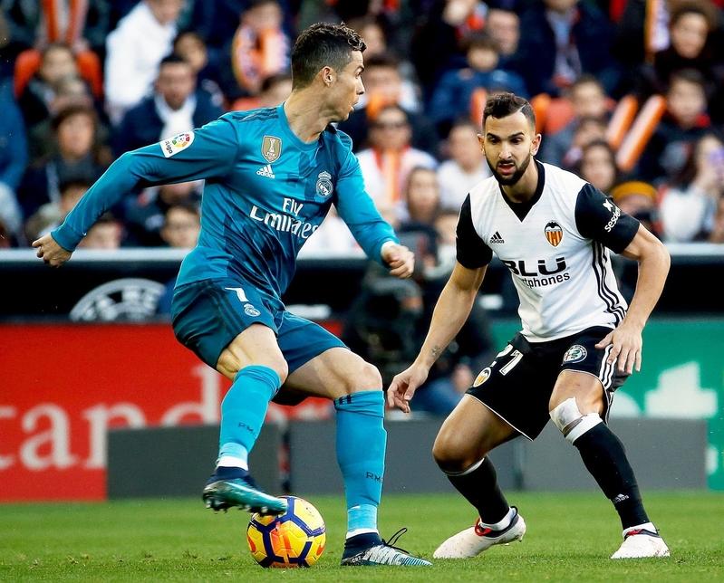 c罗为什么关注鹿晗,c罗为啥关注度这么高