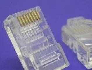 网线水晶插头的制作视频,墙壁网线插座另一头水晶头怎么接