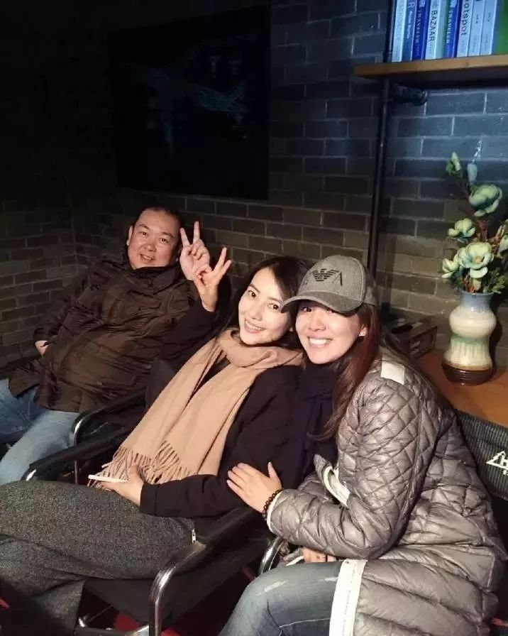 杨幂studios围巾,杨幂同款毛衣acnestudios