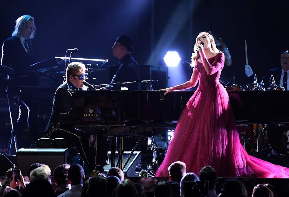 火星哥格莱美曲目,火星哥格莱美献唱