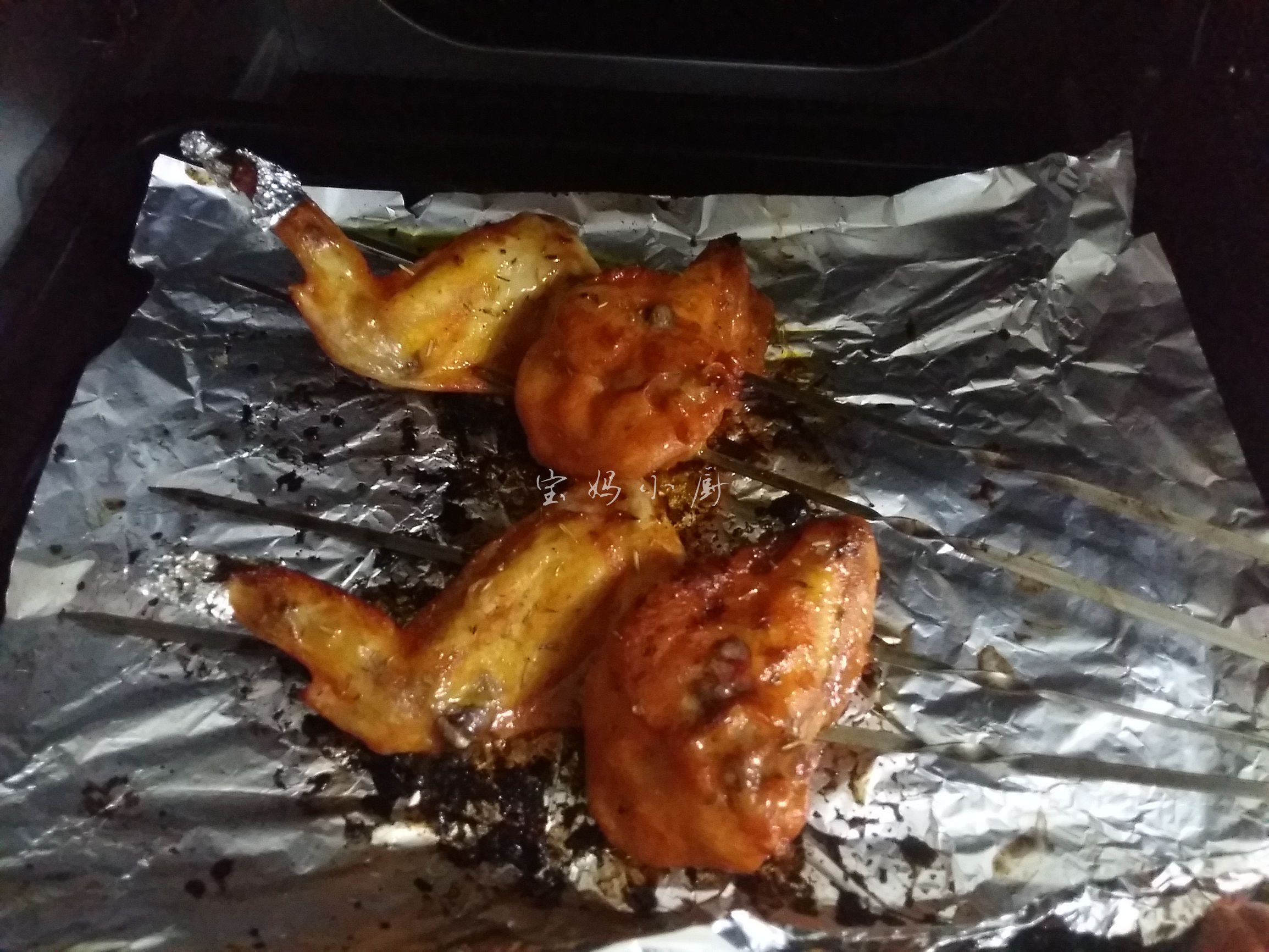 奥尔良烤翅新吃法鲜嫩多汁,奥尔良烤翅肉嫩多汁十分入味