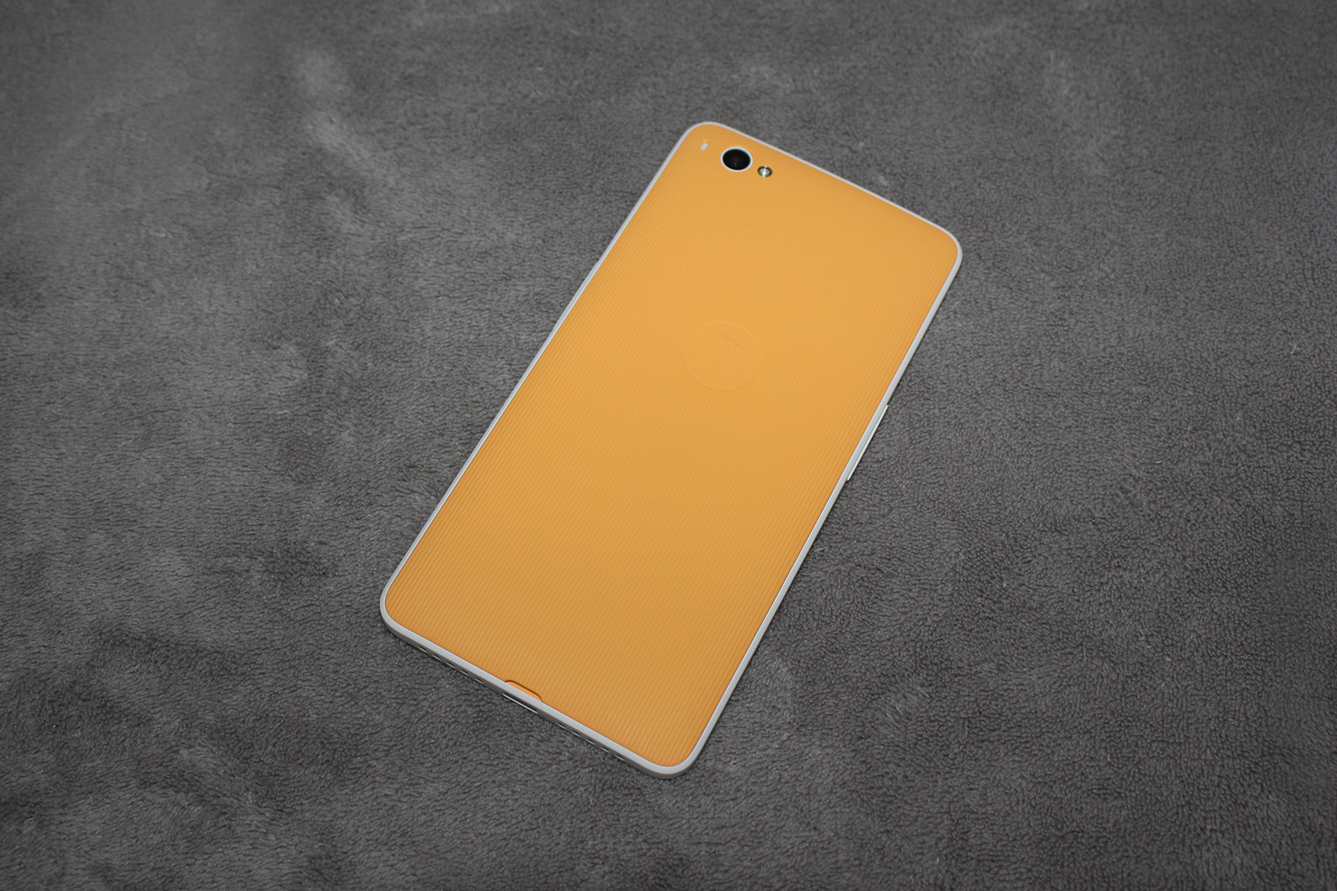 锤子坚果手机现在值得入手吗,坚果手机体验评测