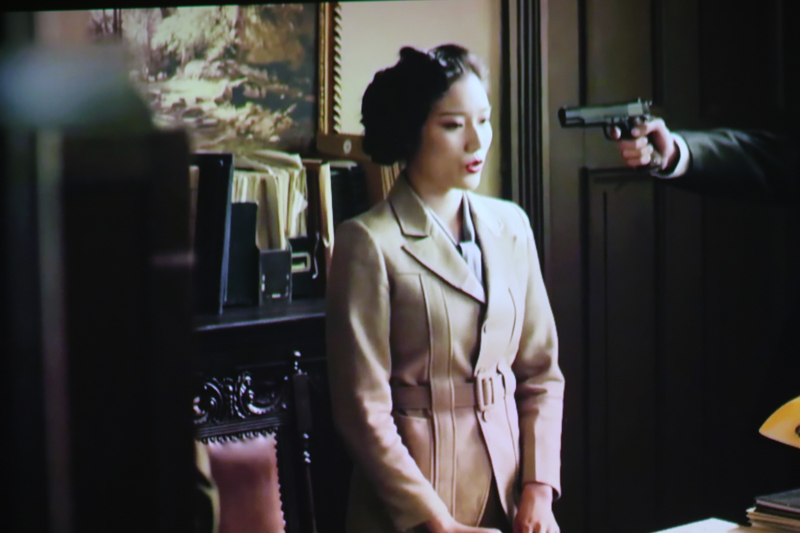 极米z4爵色支持激光翻页笔吗,极米z4爵色和极米z4air