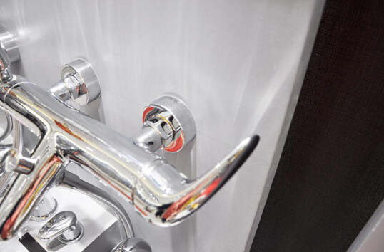 洁具评测:法恩莎F2C9022C花洒