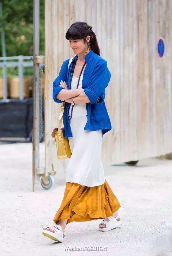 韩星都在穿的鞋潮牌,韩国明星夏天穿的鞋子