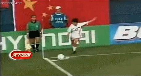 女足史上最强10号，曾讽足协有人该枪毙，为国征战37岁才生子