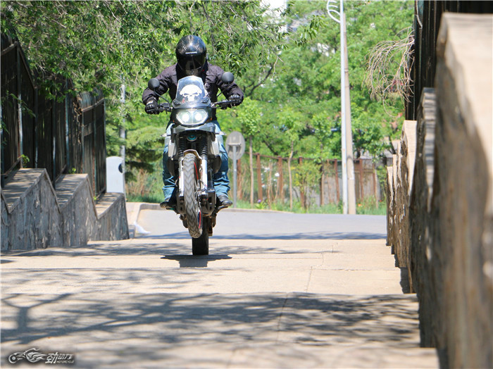 鑫源普版x5与旅行版x5区别,鑫源x5和xy400gy