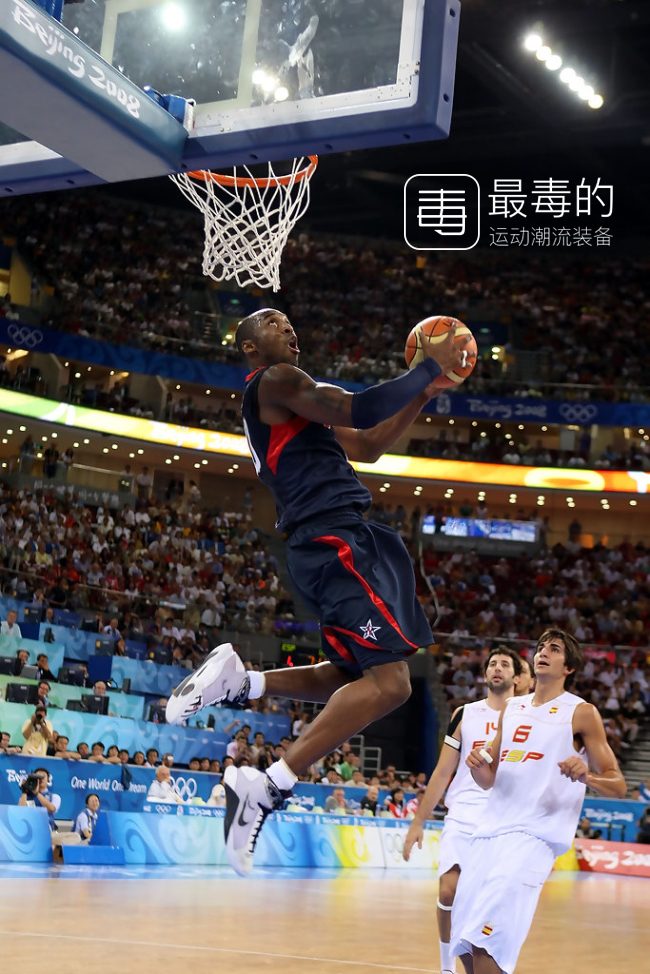 回顾科比上脚战靴,传奇落幕科比