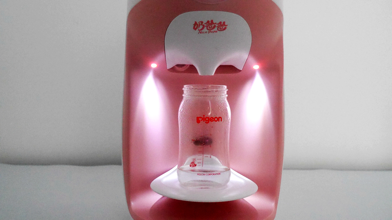 新妈妈冲奶粉的正确方法,新手爸妈正确冲奶