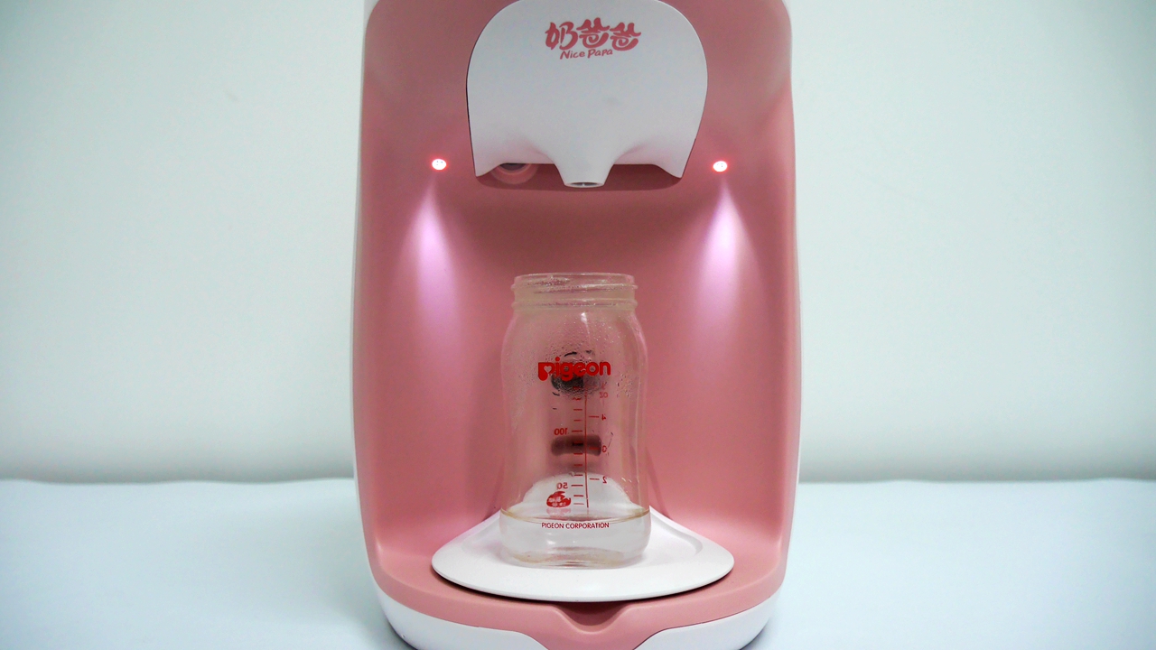 新妈妈冲奶粉的正确方法,新手爸妈正确冲奶