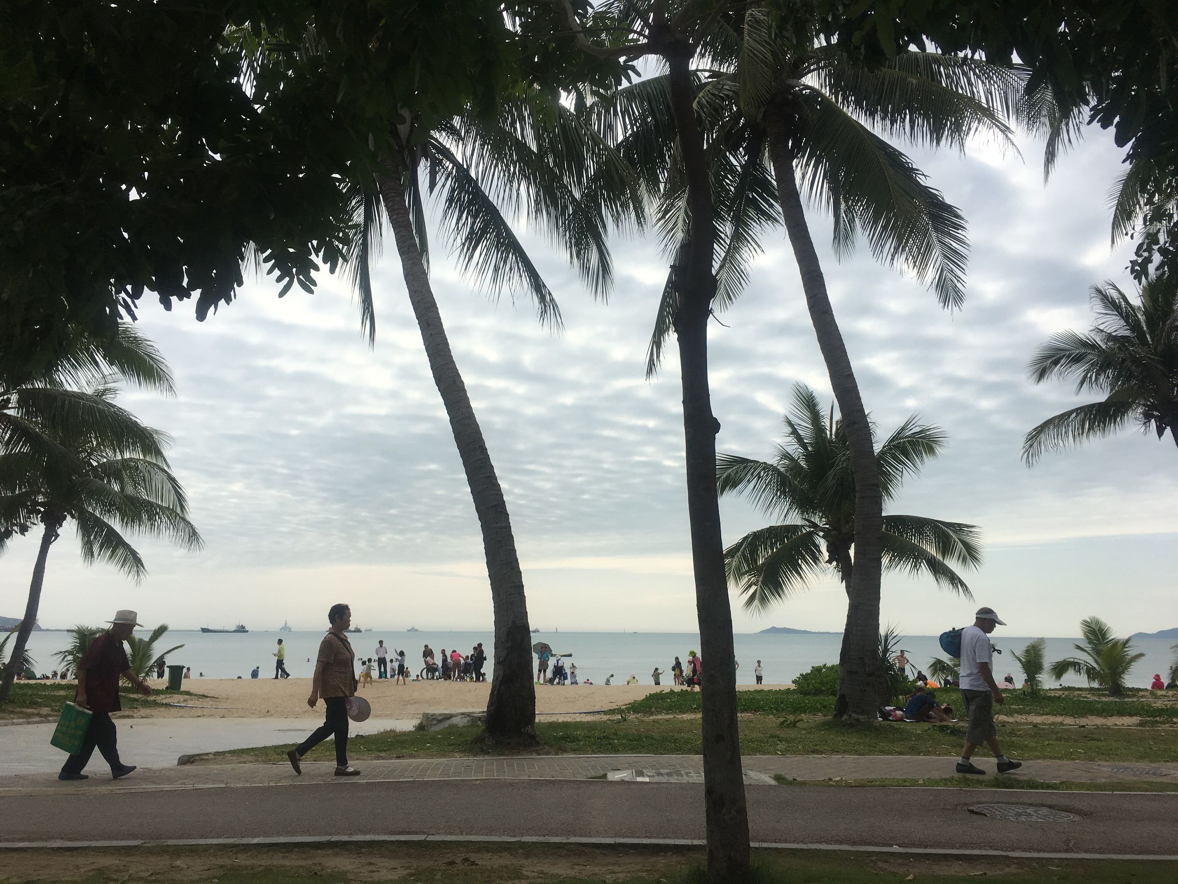 三亚凤凰机场去市区推荐酒店,三亚凤凰机场附近快捷酒店