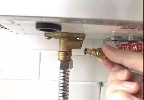 燃气热水器防冻措施,燃气热水器天冷了怎么防冻