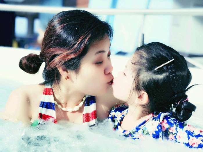 莲二爷美轮环邮——11姑娘的皇家海洋量子号公海飘荡日志