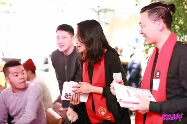 公益志愿在行动,公益在行动作品