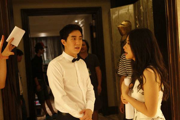 房祖名导演作品杀青,房祖名晒小时候旧照庆祝电影杀青