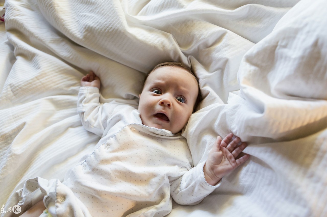 幽默的育儿笑话,100个笑到肚子疼的笑话大全