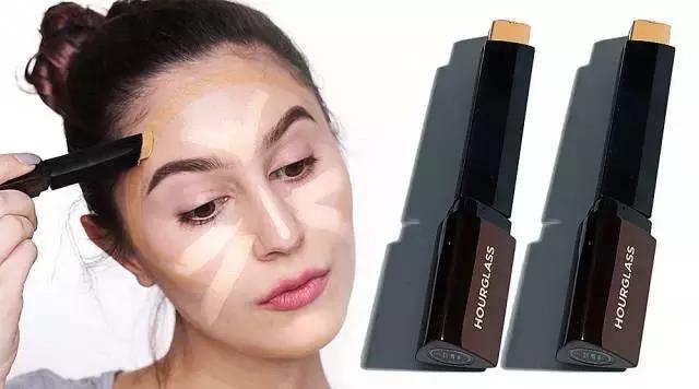 推荐最保湿的一款粉底,遮瑕持久不脱妆秋冬最好用的粉底