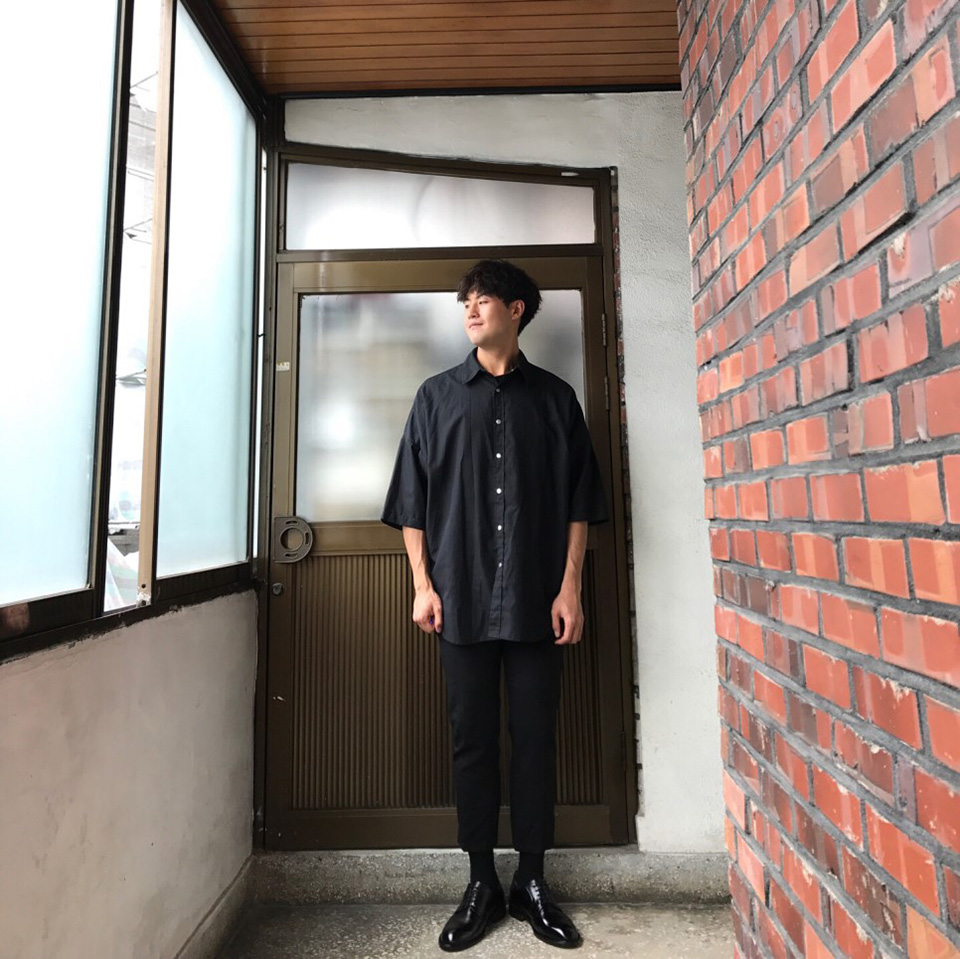 反绒皮鞋磨脚怎么办,新皮鞋磨脚最好的小窍门是什么