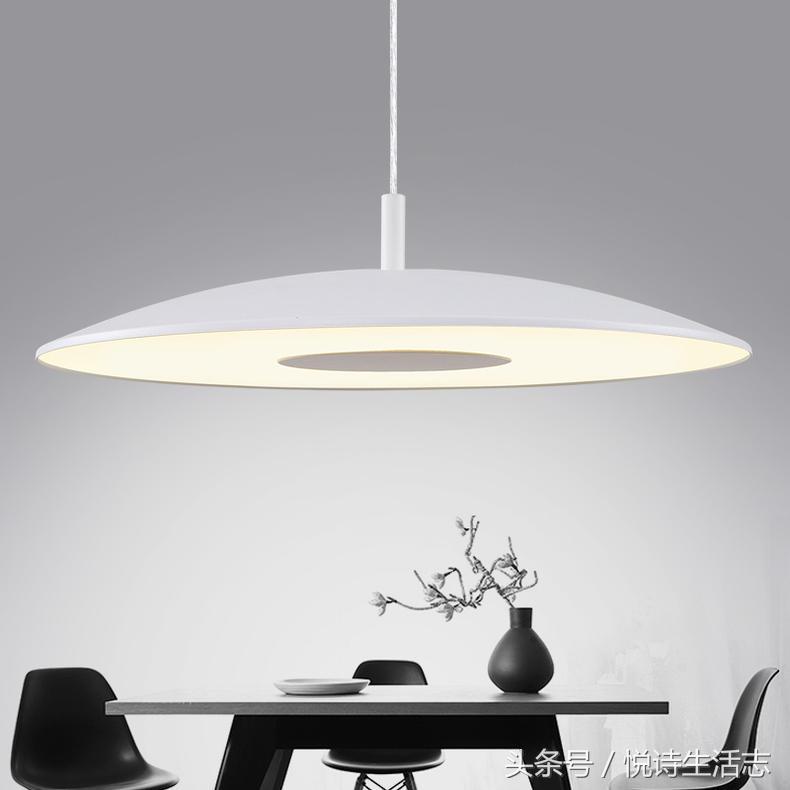 惊艳的极简灯,既简单高级又惊艳的极简灯