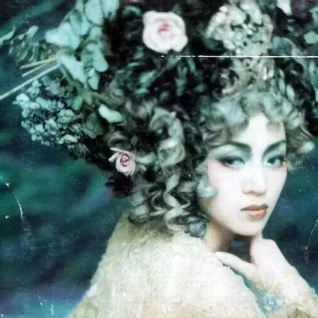 他是刘德华的*用御**词人，过年你一定会唱他的歌！