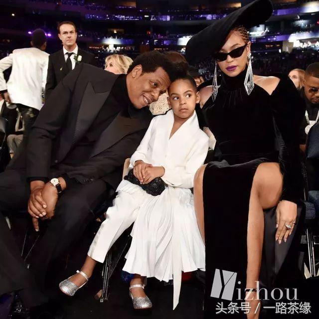 王诗龄伊丽莎白二世,王诗龄奢华